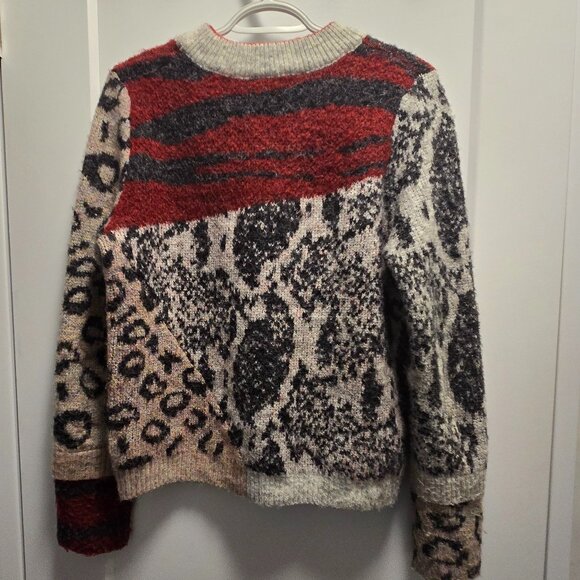 TNGT Women's Multi-Designs/Colors Long Sleeves Sweater - Size S/P - Picture 9 of 13